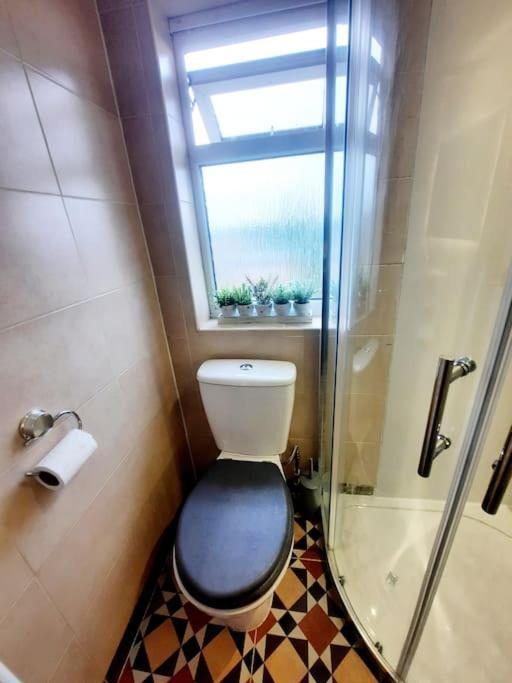 Alross Studio Flat / Private Bathroom 伦敦 外观 照片