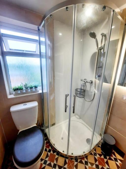 Alross Studio Flat / Private Bathroom 伦敦 外观 照片